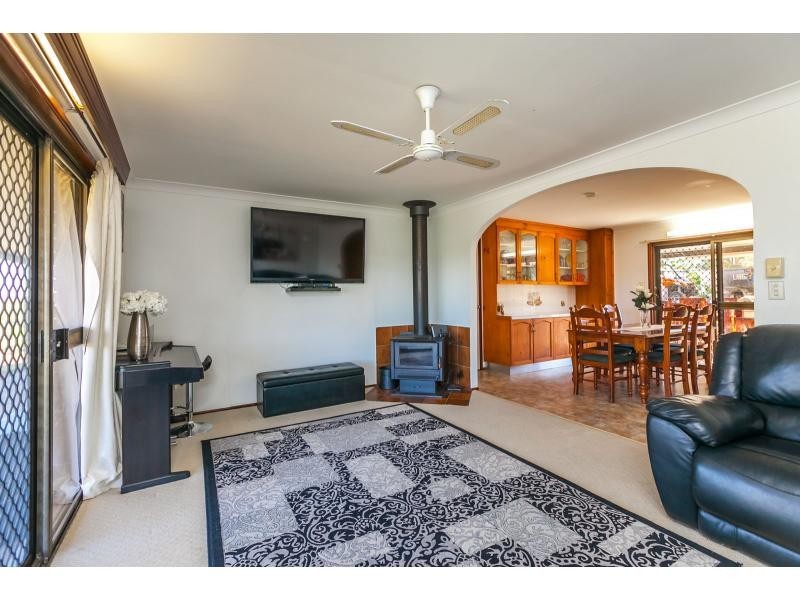 279 Greenlakes Road, Rockyview QLD 4701