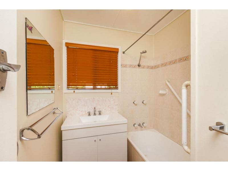 68 Rice Street, Park Avenue QLD 4701