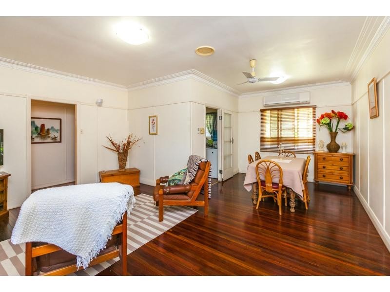 32 Dagmar Street, The Range QLD 4700