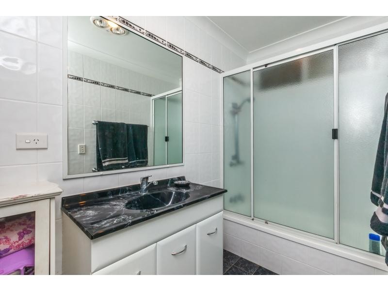 3 Brake Avenue, Frenchville QLD 4701