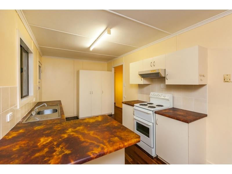 172 Adair Street, Berserker QLD 4701