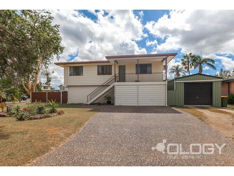 33 Elwing Street, Kawana QLD 4701