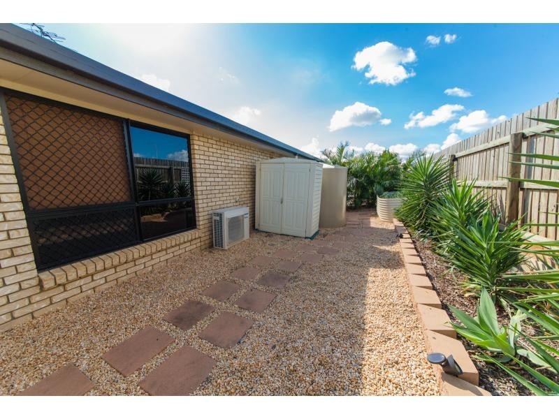 27 John Oxley Drive, Gracemere QLD 4702