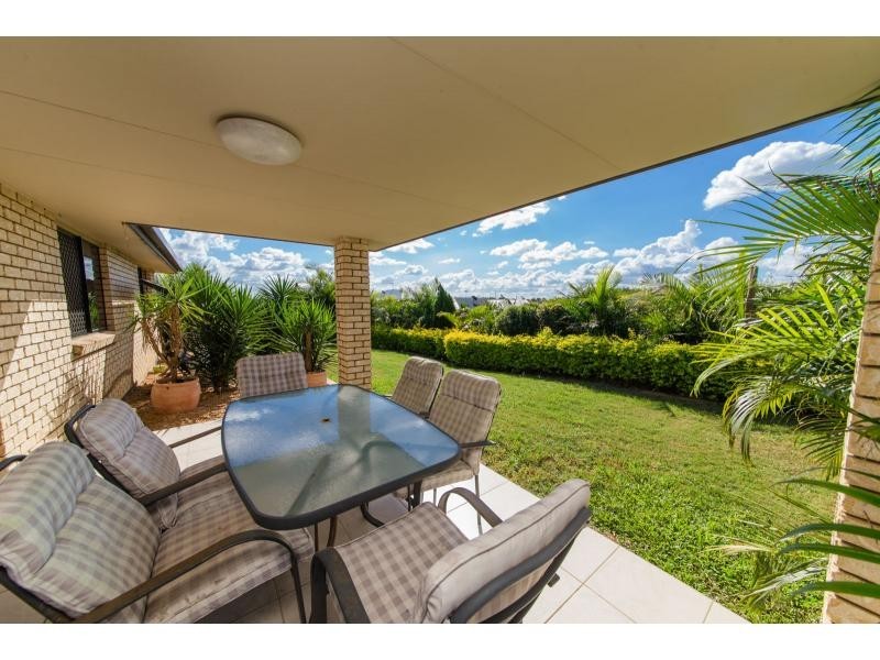 27 John Oxley Drive, Gracemere QLD 4702