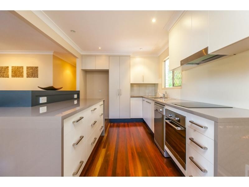 329 Lawrence Avenue, Frenchville QLD 4701