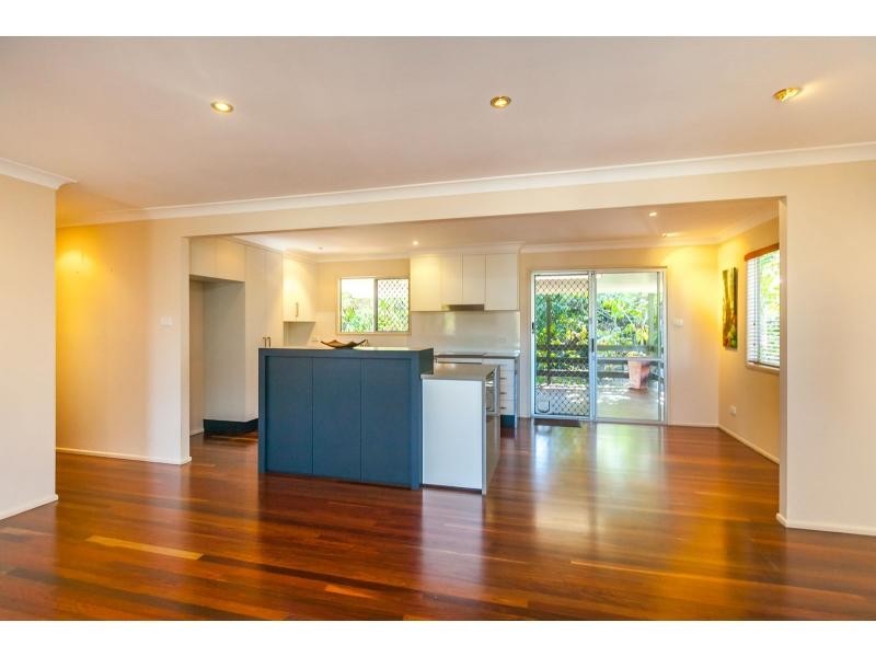 329 Lawrence Avenue, Frenchville QLD 4701