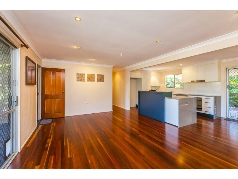 329 Lawrence Avenue, Frenchville QLD 4701