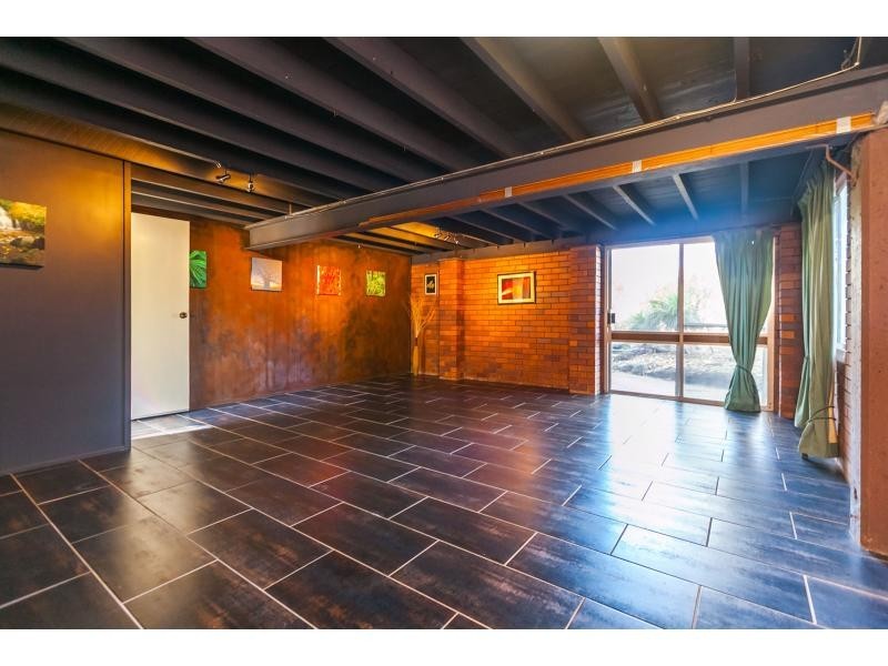 329 Lawrence Avenue, Frenchville QLD 4701