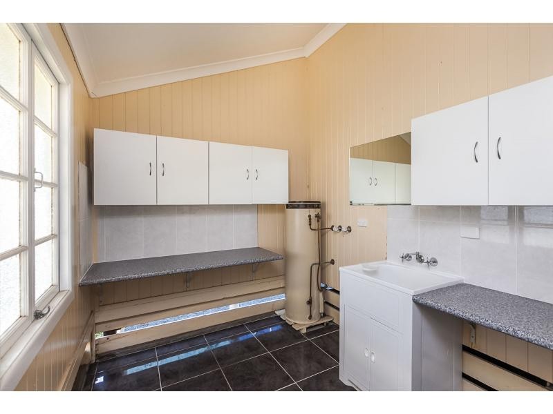 148 Elphinstone Street, Berserker QLD 4701