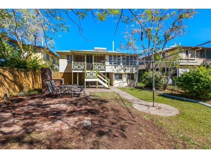 71 West Street, The Range QLD 4700