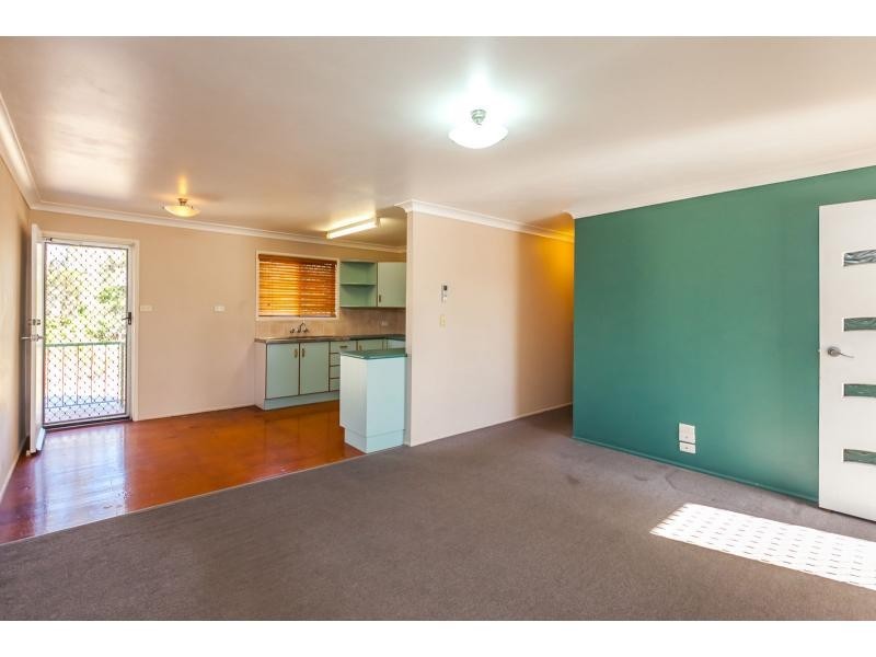 16 Cant Street, Kawana QLD 4701