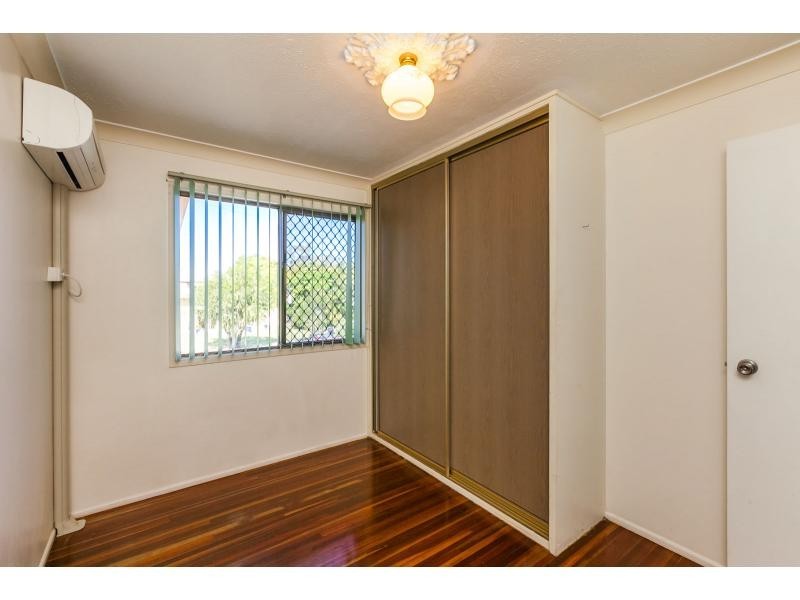 34 Westmoreland Street, Kawana QLD 4701