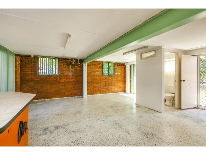 34 Westmoreland Street, Kawana QLD 4701