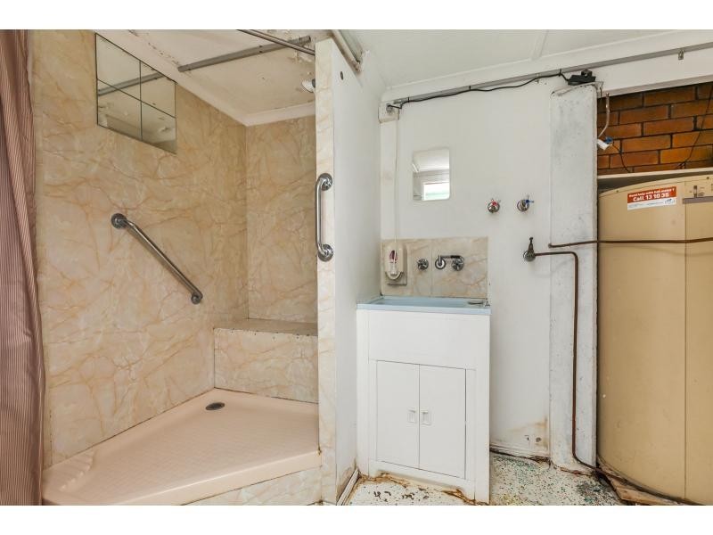 34 Westmoreland Street, Kawana QLD 4701