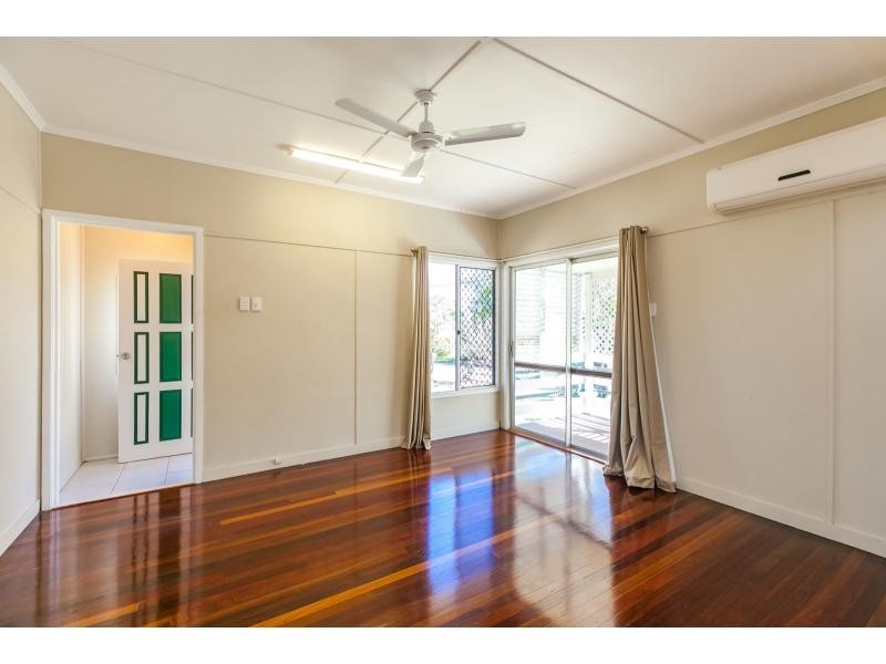 25 Gardener Street, The Range QLD 4700