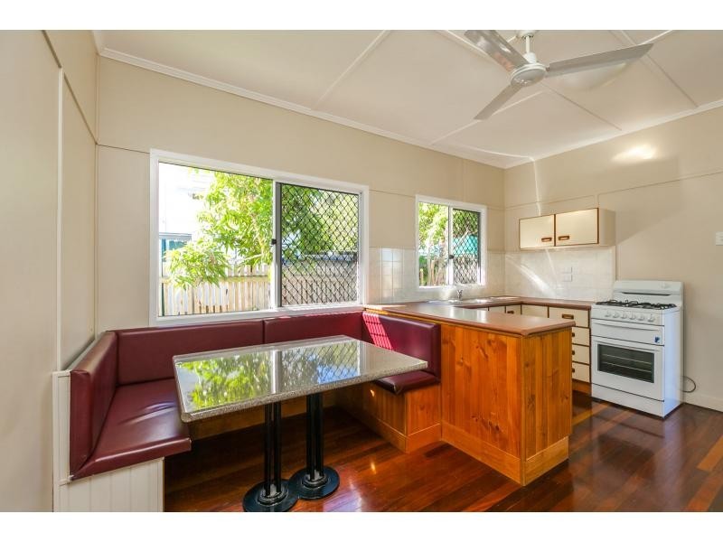 25 Gardener Street, The Range QLD 4700