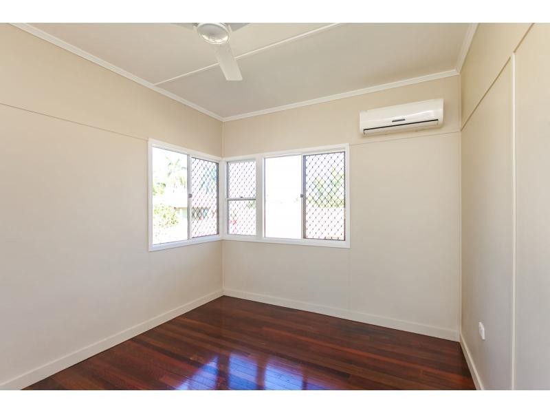 25 Gardener Street, The Range QLD 4700