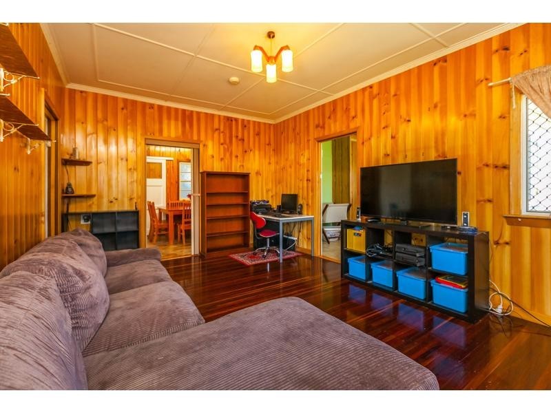 14 Alick Street, Park Avenue QLD 4701