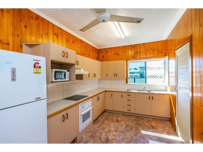 14 Alick Street, Park Avenue QLD 4701