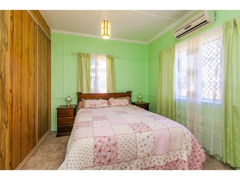 14 Alick Street, Park Avenue QLD 4701