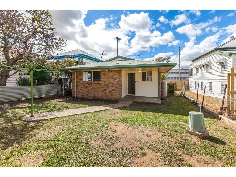 92 Murray Street, The Range QLD 4700