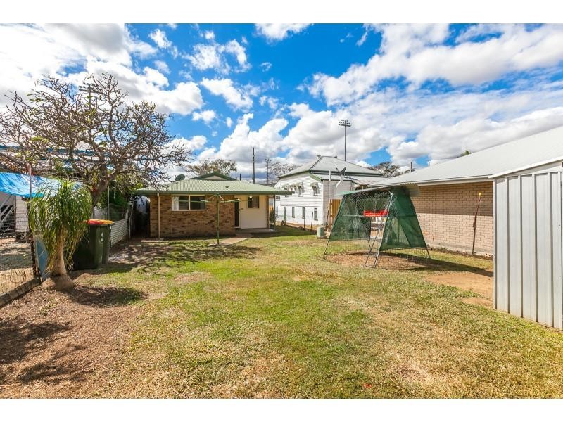 92 Murray Street, The Range QLD 4700