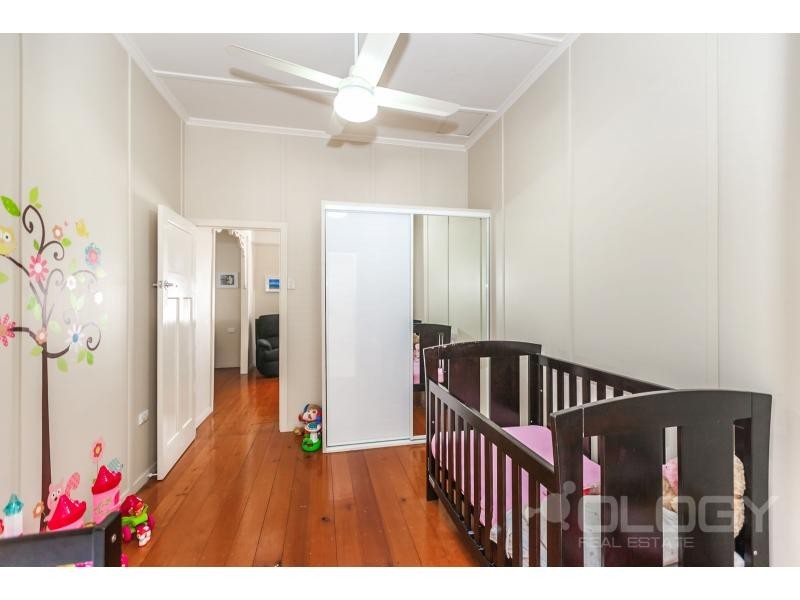 94 Stamford Street, Berserker QLD 4701