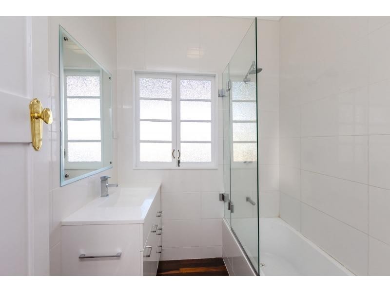 88 Simpson Street, Berserker QLD 4701