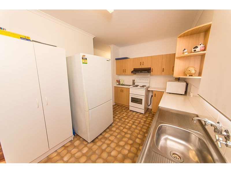 9 Separation Street, Allenstown QLD 4700