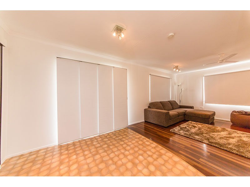 9 Separation Street, Allenstown QLD 4700