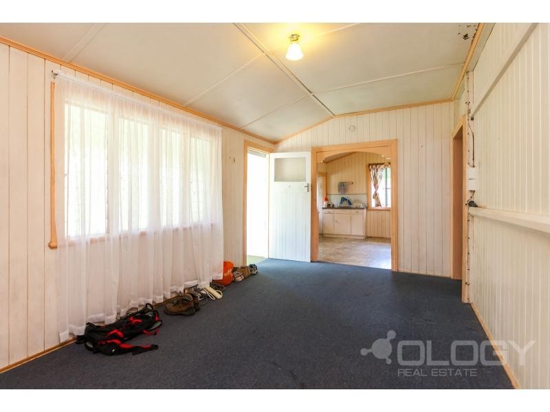 404 Stenhouse Street, Koongal QLD 4701