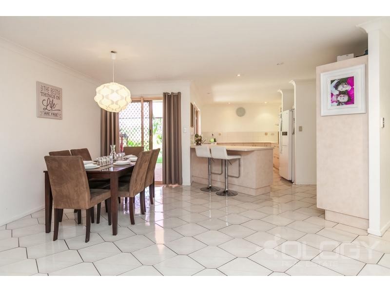 83 Emmerson Drive, Glenlee QLD 4711