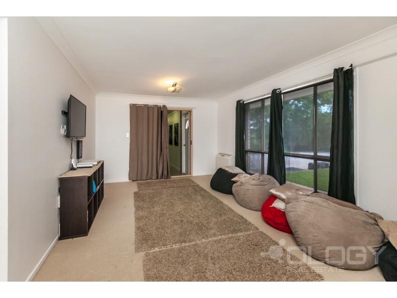 83 Emmerson Drive, Glenlee QLD 4711