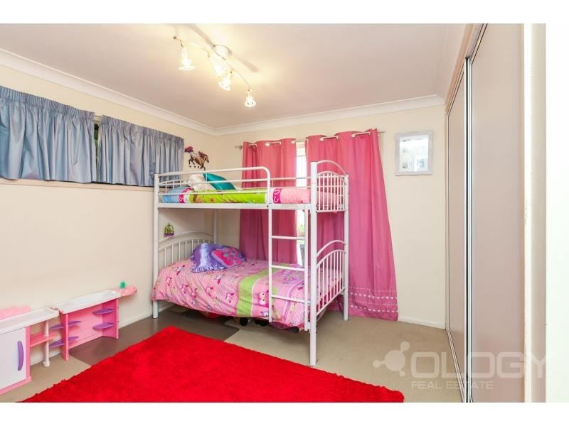 83 Emmerson Drive, Glenlee QLD 4711