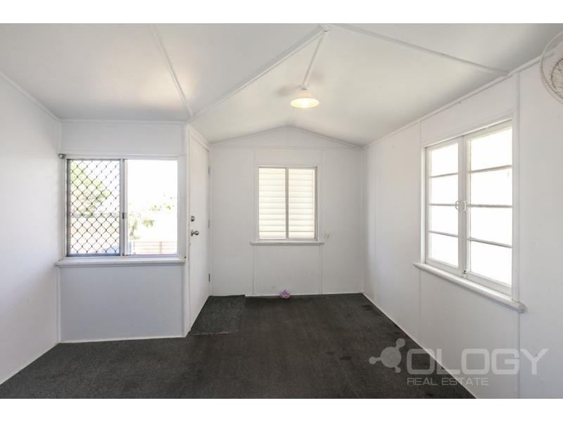 103 Leamington Street, Berserker QLD 4701