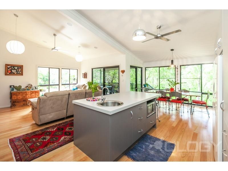 20 Frenchmans Lane, Frenchville QLD 4701