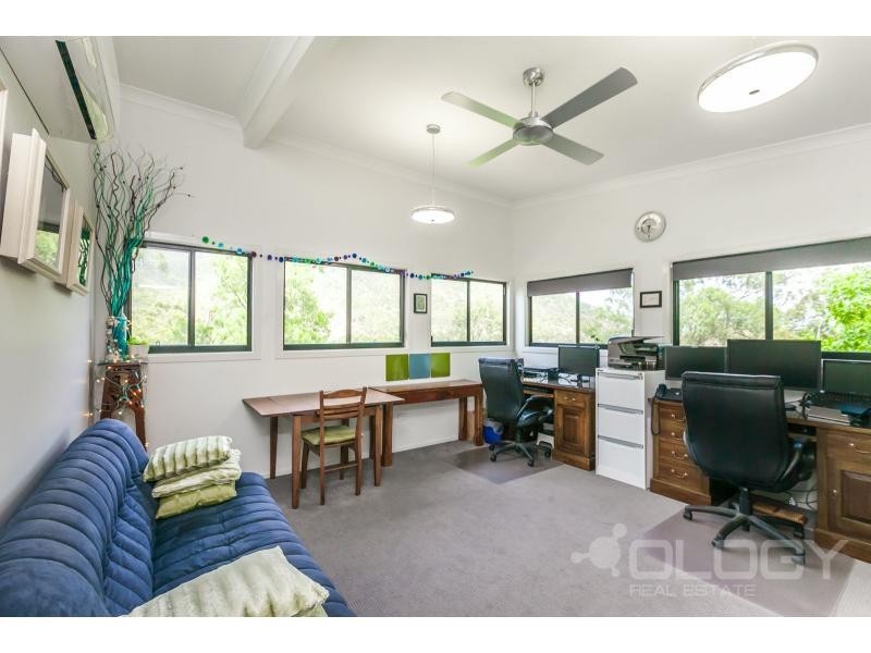 20 Frenchmans Lane, Frenchville QLD 4701