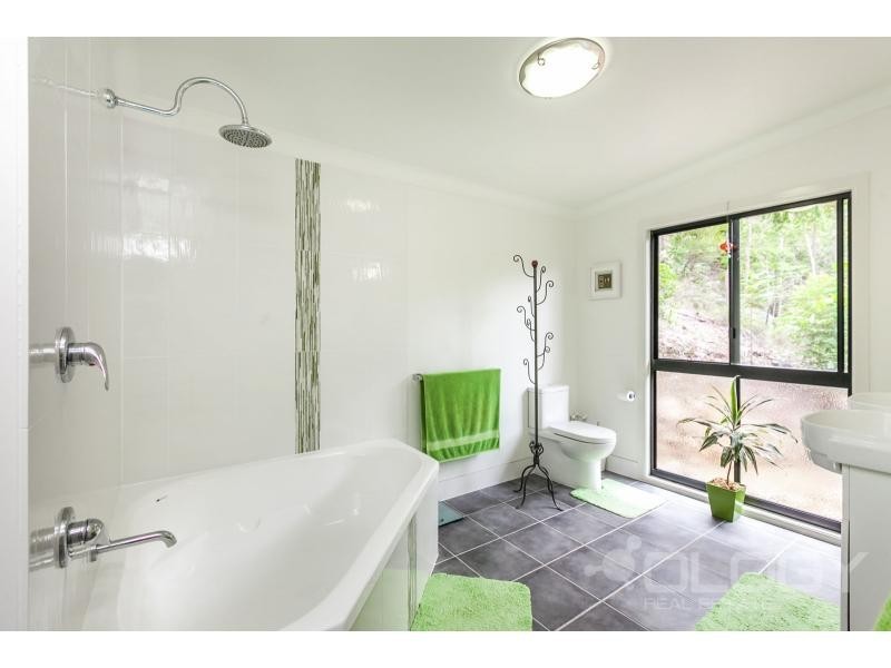 20 Frenchmans Lane, Frenchville QLD 4701