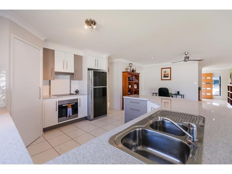 52 Corella Drive, Gracemere QLD 4702