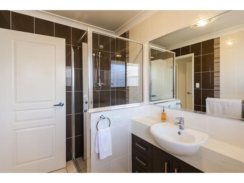 52 Corella Drive, Gracemere QLD 4702