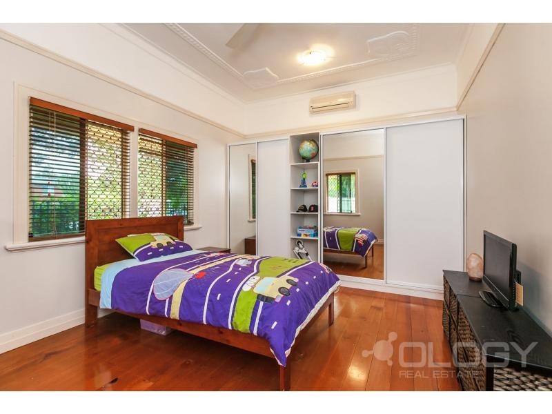 35 Herbert Street, Wandal QLD 4700