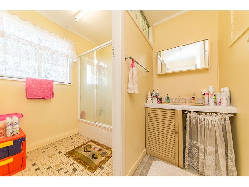 153 Guymer Street, Frenchville QLD 4701