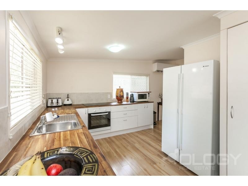 29 Mary Street, The Range QLD 4700