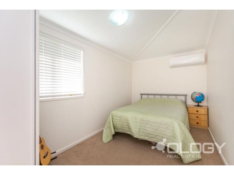 29 Mary Street, The Range QLD 4700
