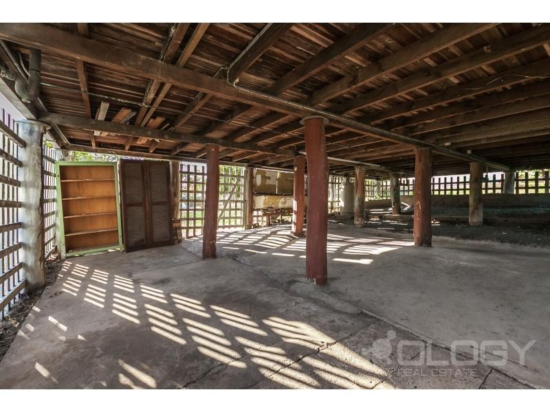 8 Cairns Street, The Range QLD 4700