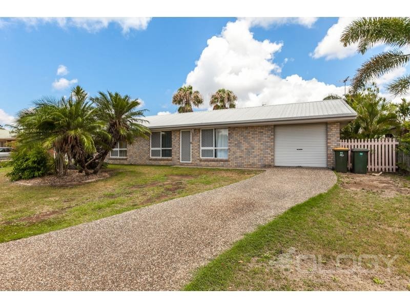 74 Carara Drive, Kawana QLD 4701