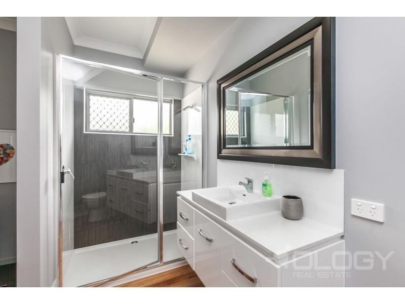 L2/ 190 Lion Creek Road, Wandal QLD 4700