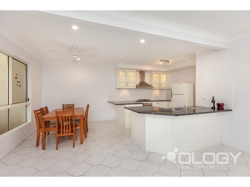 6 Archer View Terrace, Frenchville QLD 4701