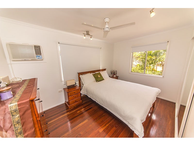 9 Separation Street, Allenstown QLD 4700