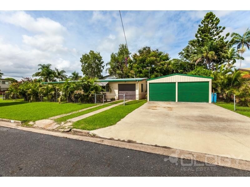 32 Hardy Avenue, Park Avenue QLD 4701